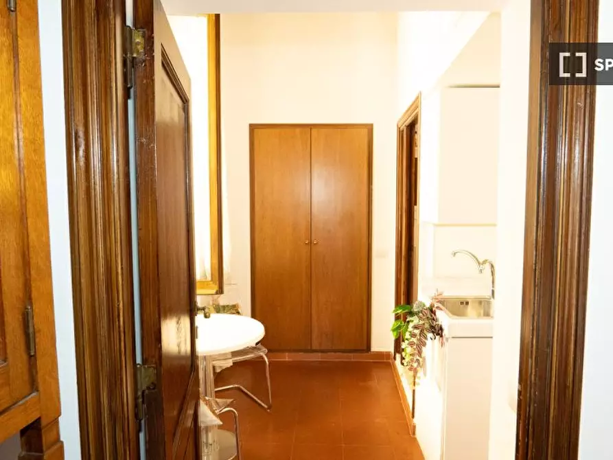 Immagine 6 di Appartamento in affitto  in Piazza Rondanini a Roma