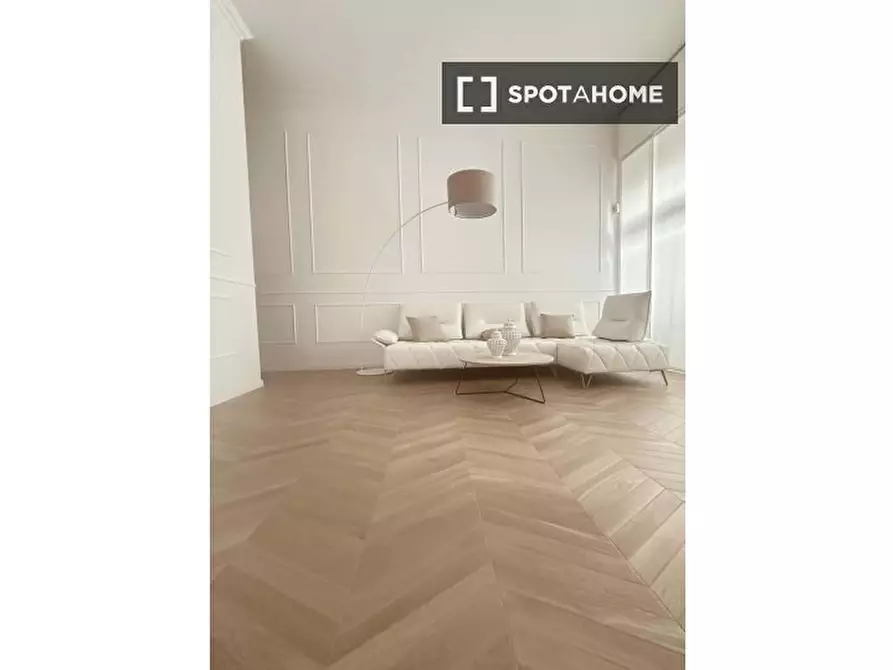 Immagine 1 di Appartamento in affitto  in Via Vittoria Colonna a Milano