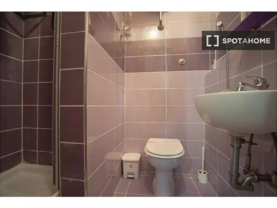 Immagine 8 di Ufficio in affitto  in Via Voghera a Roma