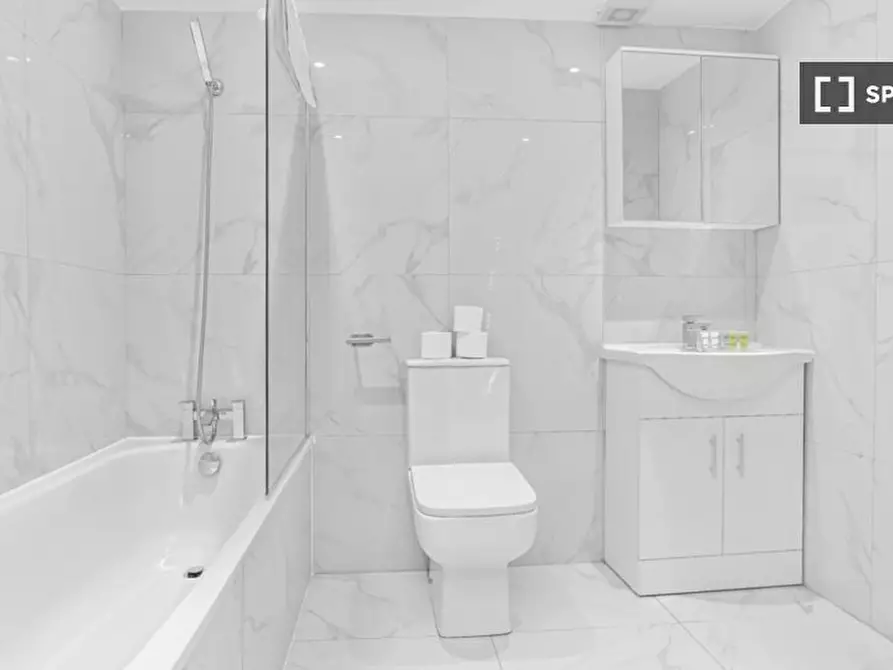 Immagine 3 di Appartamento in affitto  in flat a a Tottenham