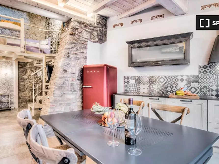 Immagine 4 di Appartamento in affitto  in Via Vittorio Emanuele II, 50139 Firenze FI, Italy a Firenze