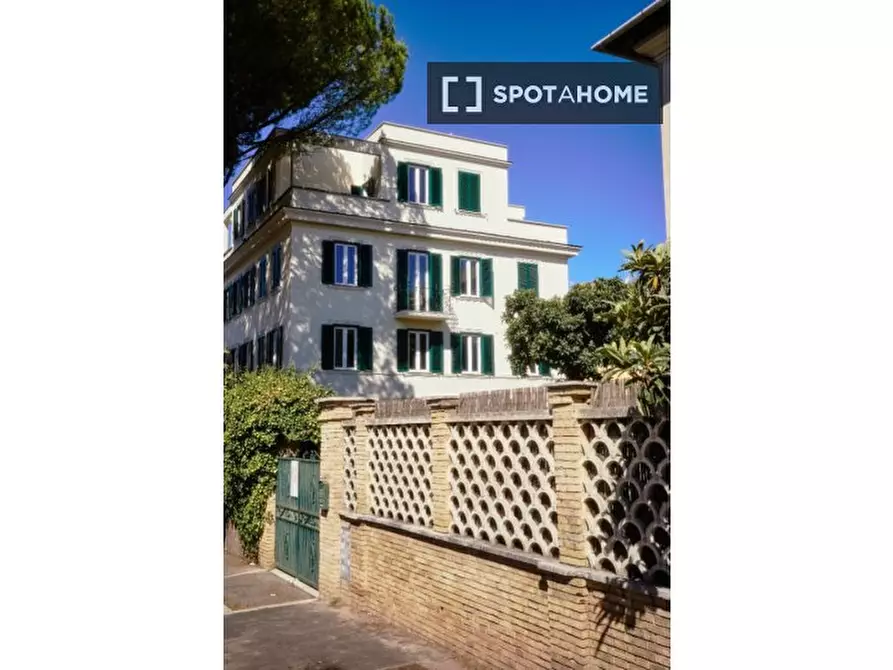 Immagine 11 di Appartamento in affitto  in Via Giulia di Gallese a Roma