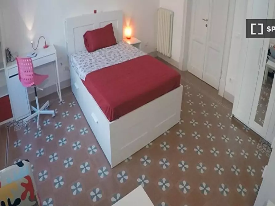 Immagine 6 di Camera condivisa in affitto  in Via Zara a Firenze