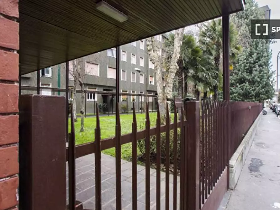 Immagine 13 di Camera condivisa in affitto  in Via Raffaello Bertieri a Milano