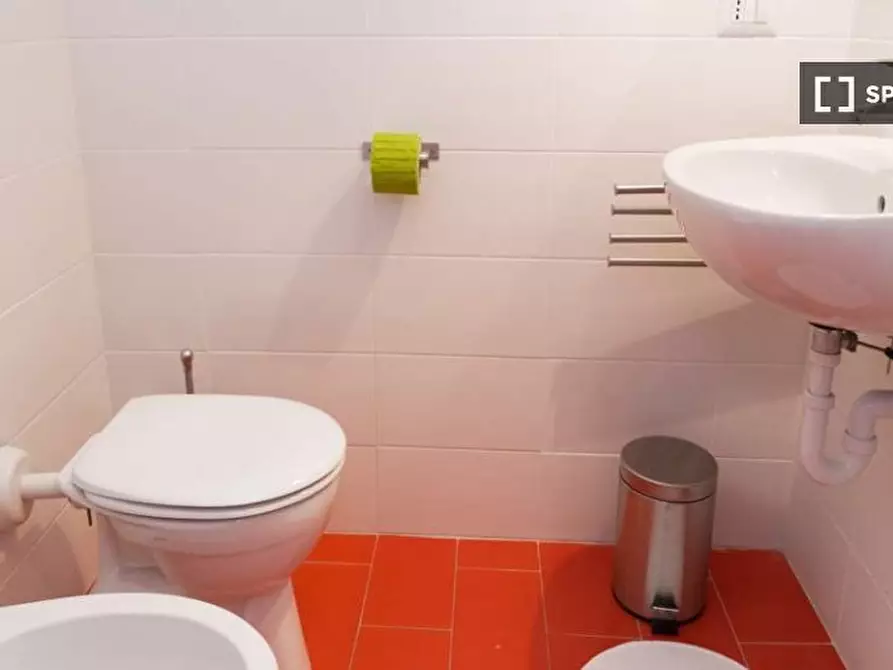 Immagine 16 di Camera condivisa in affitto  in Via Carlo Farini a Milano