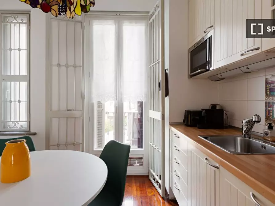 Immagine 11 di Appartamento in affitto  in Via Porlezza a Milano