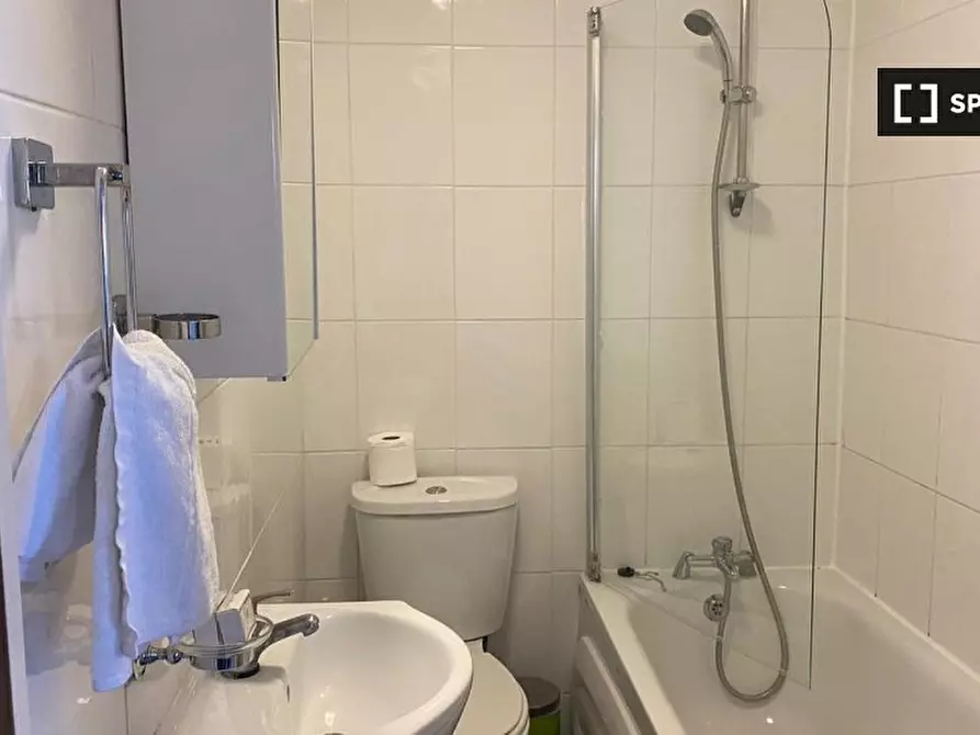 Immagine 8 di Appartamento in affitto  in Pratt St a Camden Town