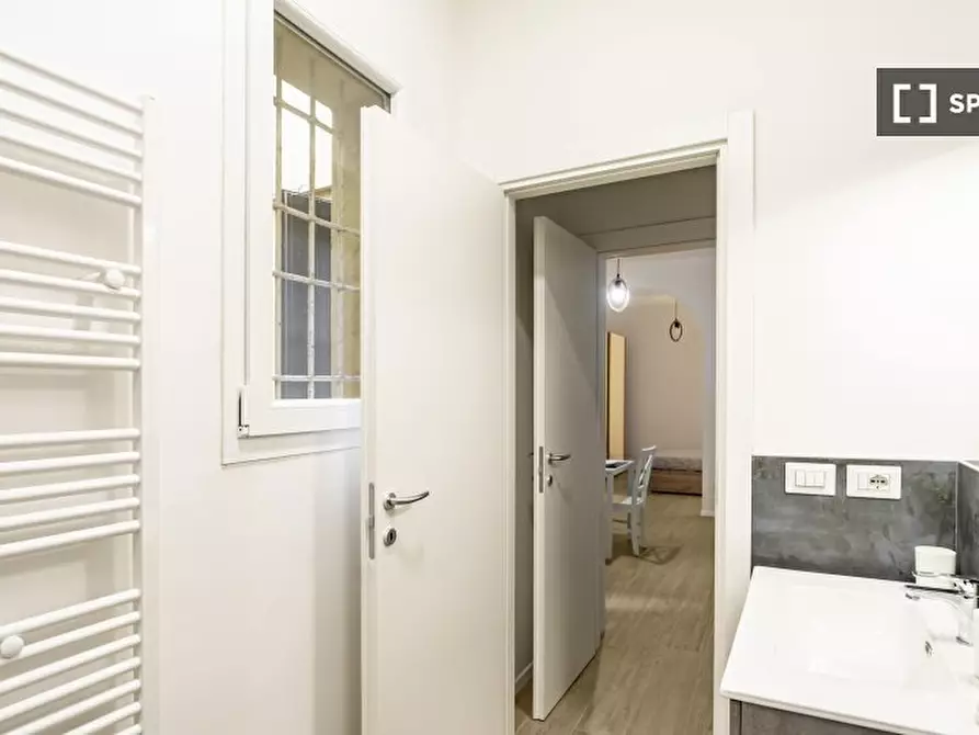 Immagine 9 di Ufficio in affitto  in Via dell'Oro a Bologna