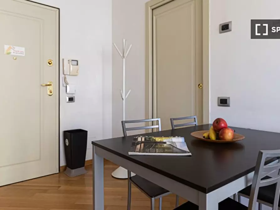 Immagine 10 di Appartamento in affitto  in Via Mancinelli a Milano