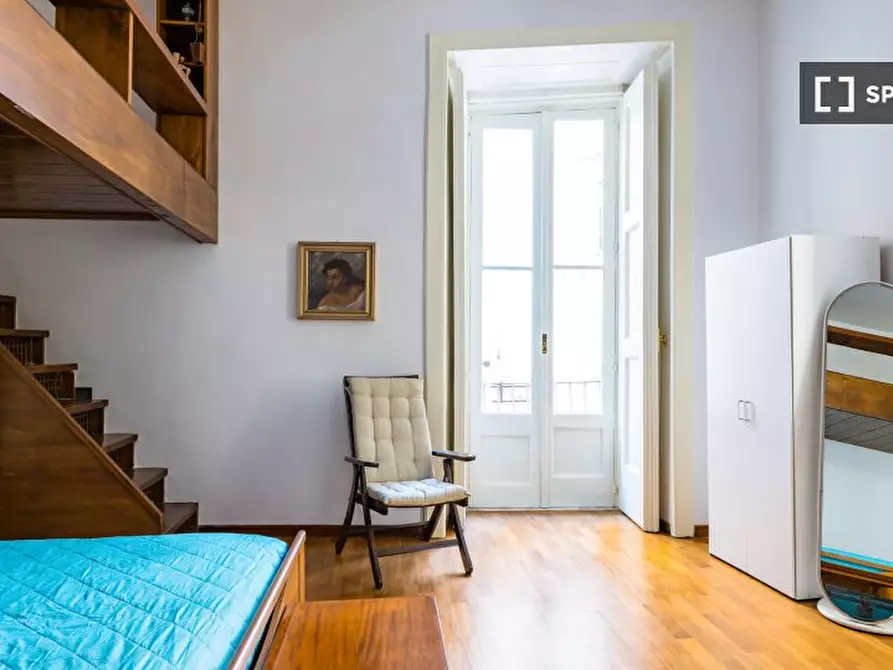 Immagine 13 di Appartamento in affitto  in Vico Santa Teresella Degli Spagnoli a Napoli