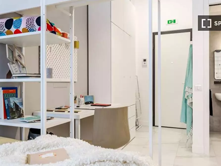 Immagine 4 di Camera condivisa in affitto  in Viale Bligny Milan a Milano