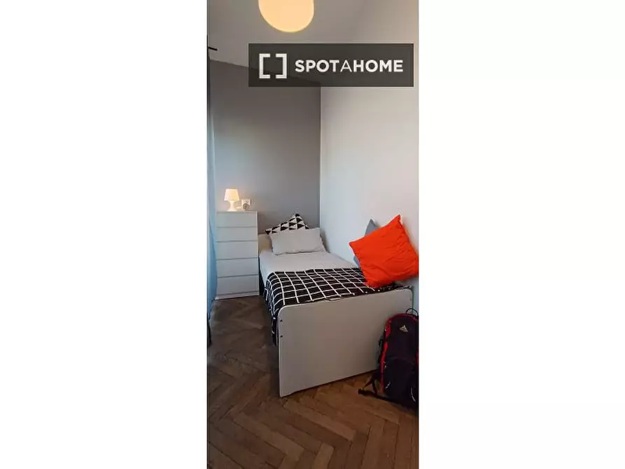 Immagine 2 di Camera condivisa in affitto  in Via Sorio a Padova