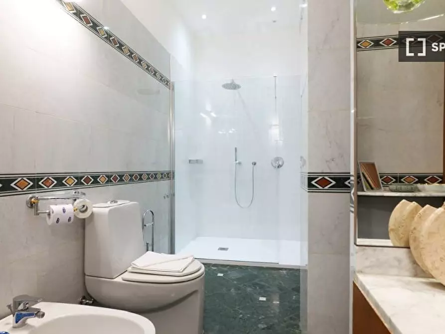 Immagine 10 di Appartamento in affitto  in Via S. Senatore a Milano