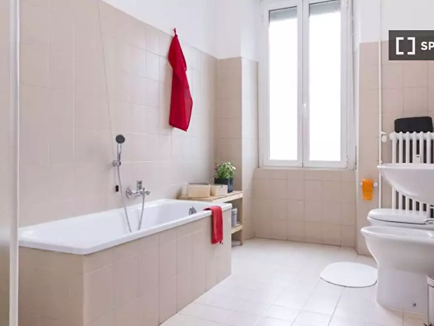 Immagine 11 di Camera condivisa in affitto  in Corso Buenos Aires Milan a Milano