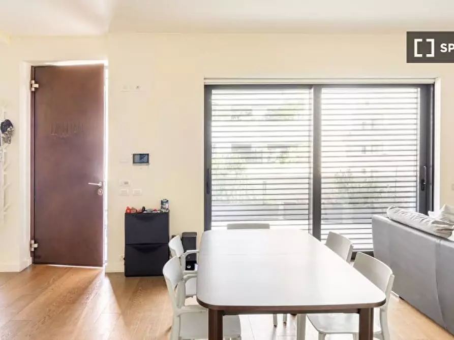 Immagine 8 di Camera condivisa in affitto  in Via di Casal Bertone a Roma