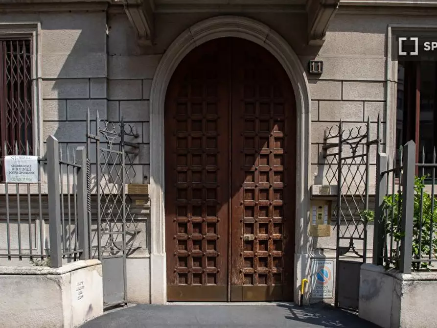 Immagine 16 di Ufficio in affitto  in Via Verona a Milano