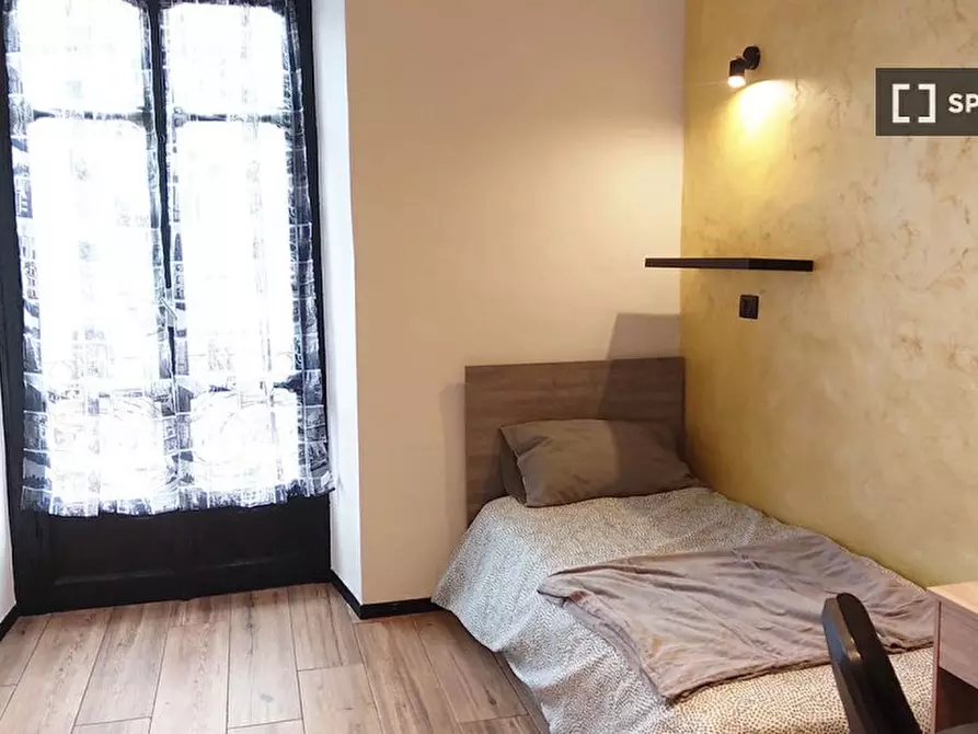 Immagine 6 di Camera condivisa in affitto  in Via Sesia a Torino