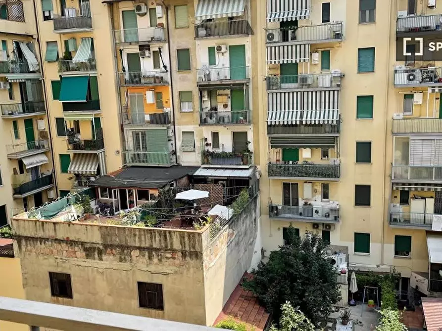 Immagine 7 di Camera condivisa in affitto  in VIA CADUTI DI CEFALONIA a Firenze