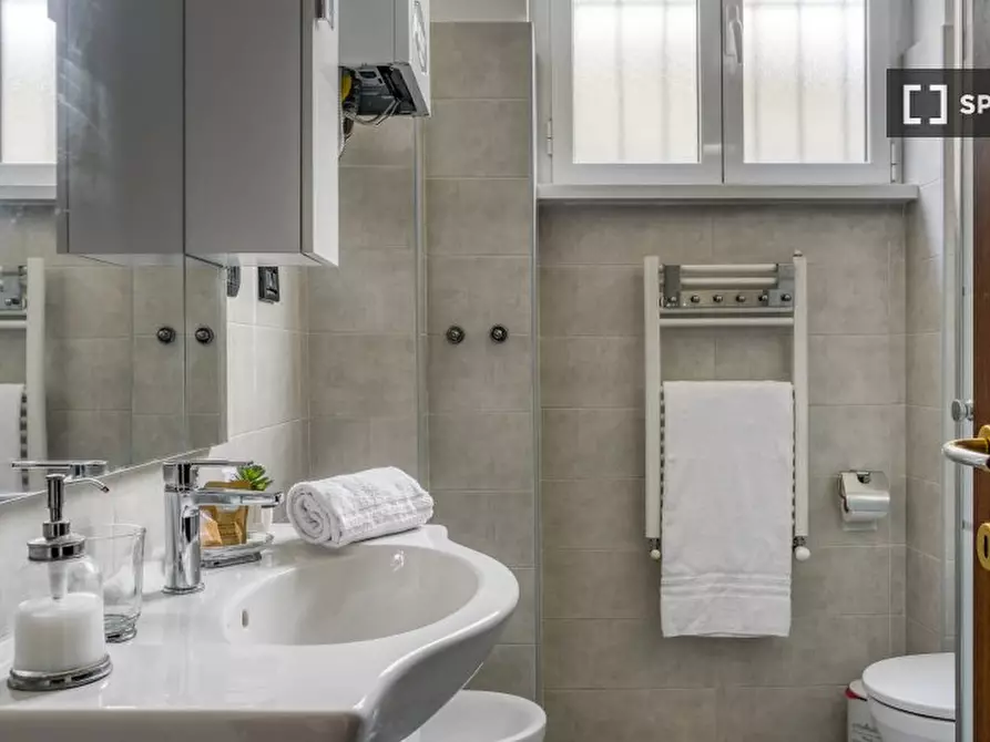 Immagine 3 di Appartamento in affitto  in Via Vacuna a Roma