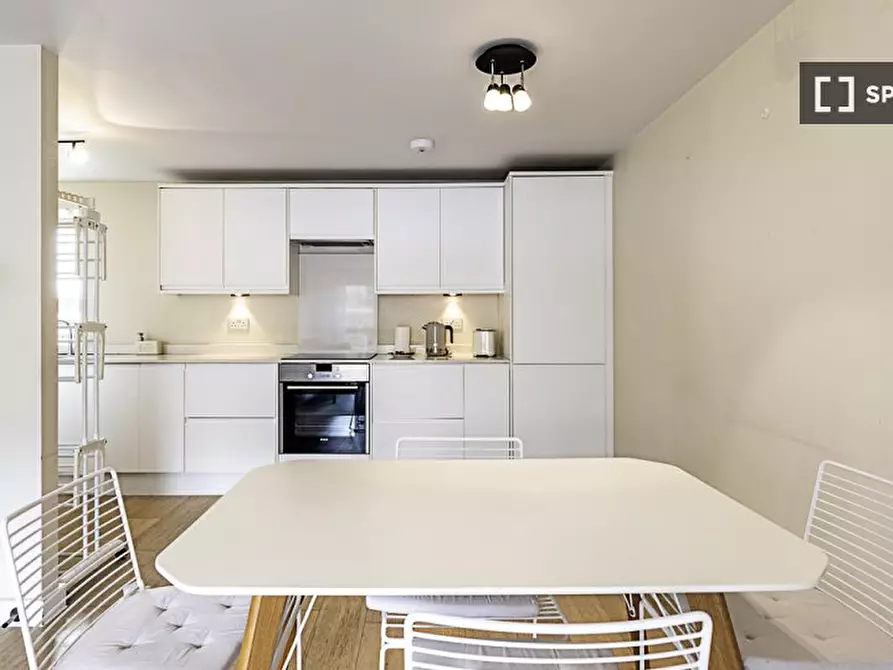 Immagine 11 di Appartamento in affitto  in Flat a 