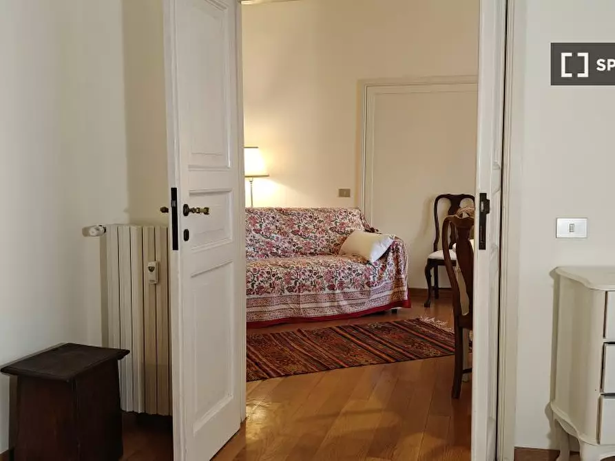 Immagine 13 di Appartamento in affitto  in Via di Sant'Andrea delle Fratte a Roma