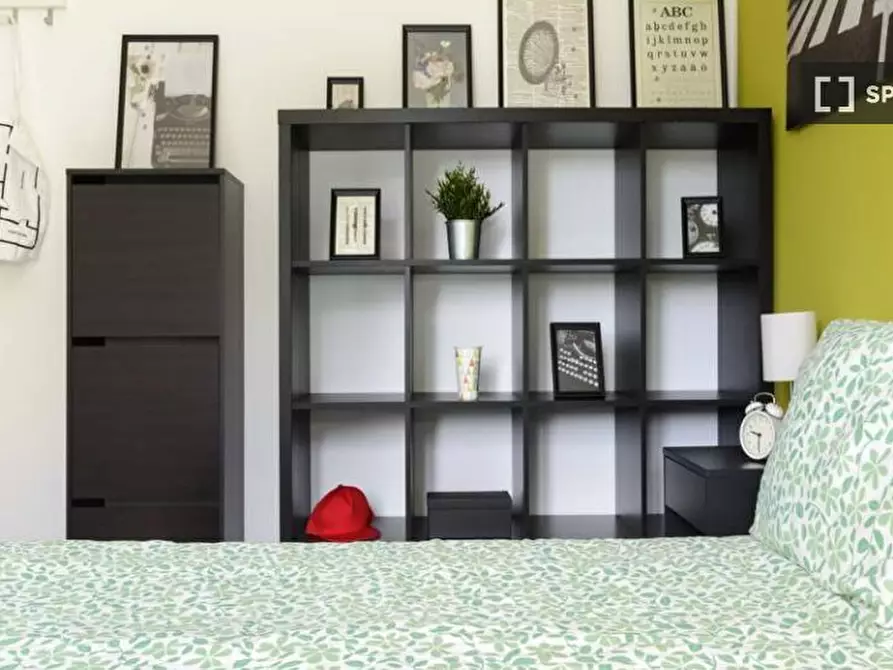 Immagine 3 di Camera condivisa in affitto  in Via Delle Ande a Milano