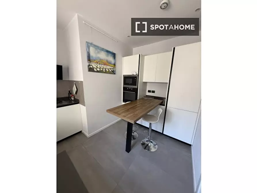 Immagine 8 di Appartamento in affitto  in Via Domenico Barone a Roma