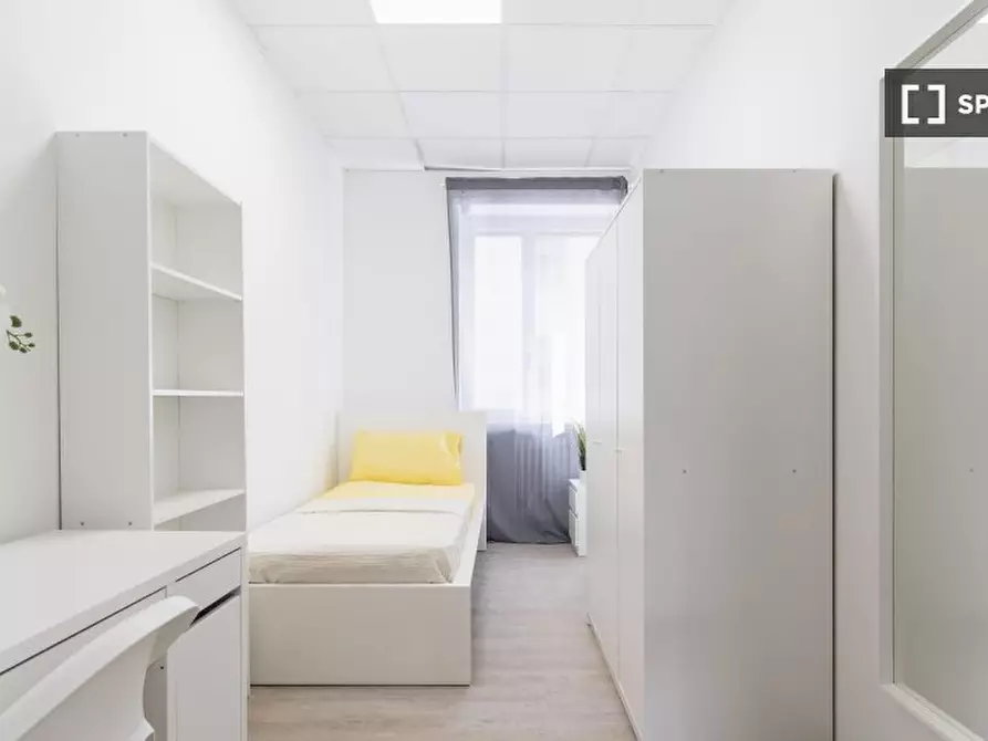 Immagine 4 di Camera condivisa in affitto  in Frinco a Torino