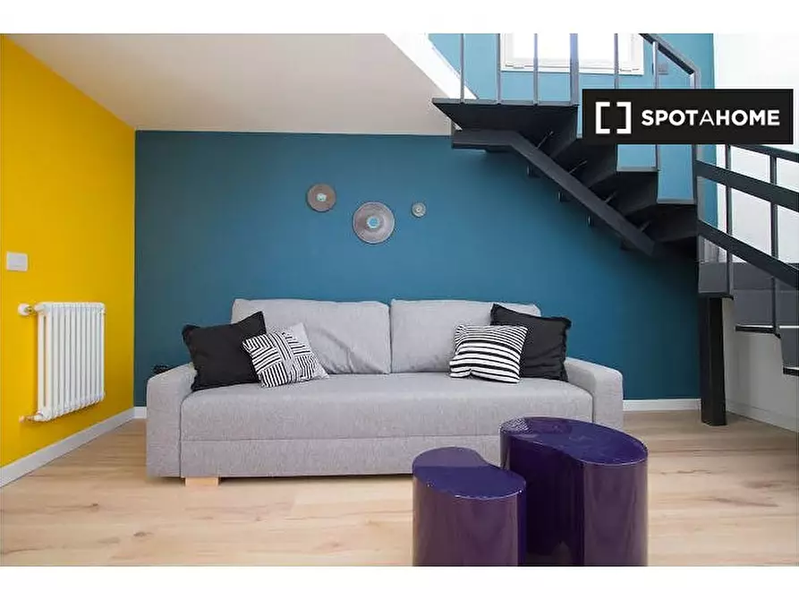 Immagine 4 di Ufficio in affitto  in Via Gaetano de Castillia a Milano