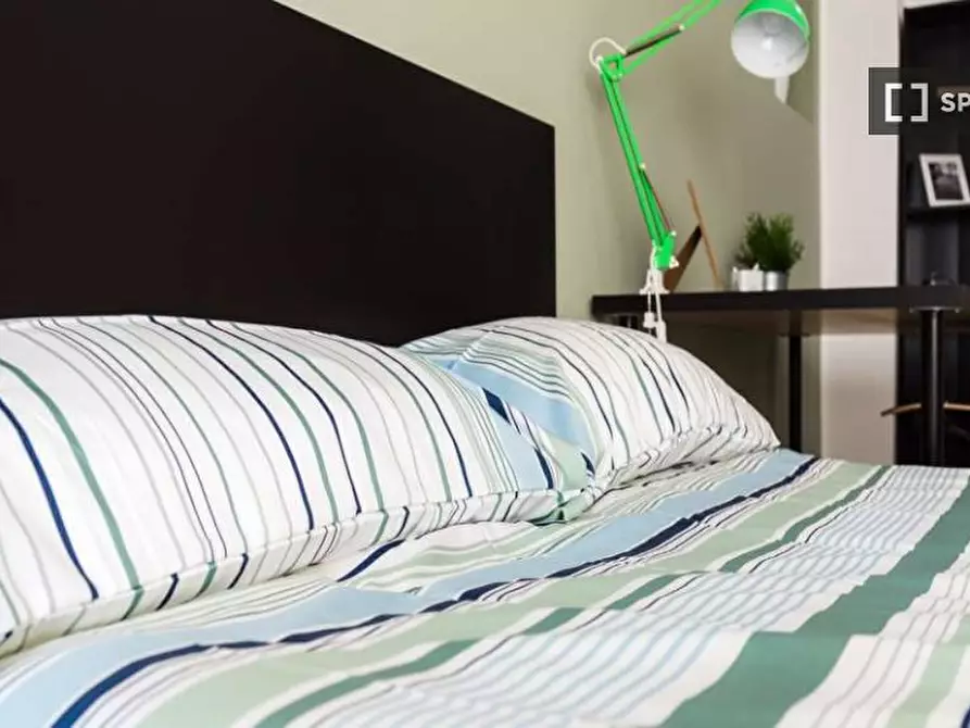 Immagine 10 di Camera condivisa in affitto  in Piazza Cartagine a Milano