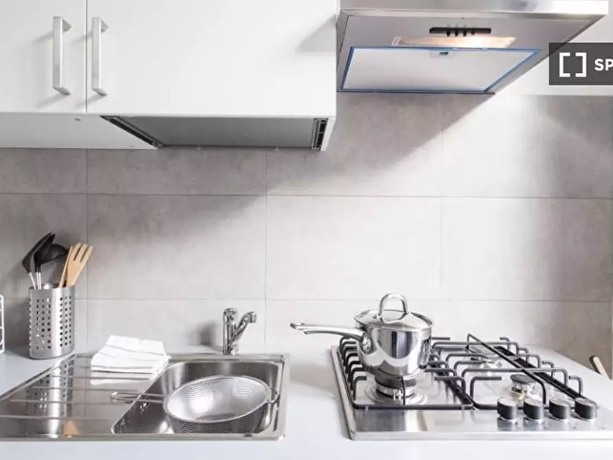 Immagine 17 di Camera condivisa in affitto  in Via Verbano a Milano