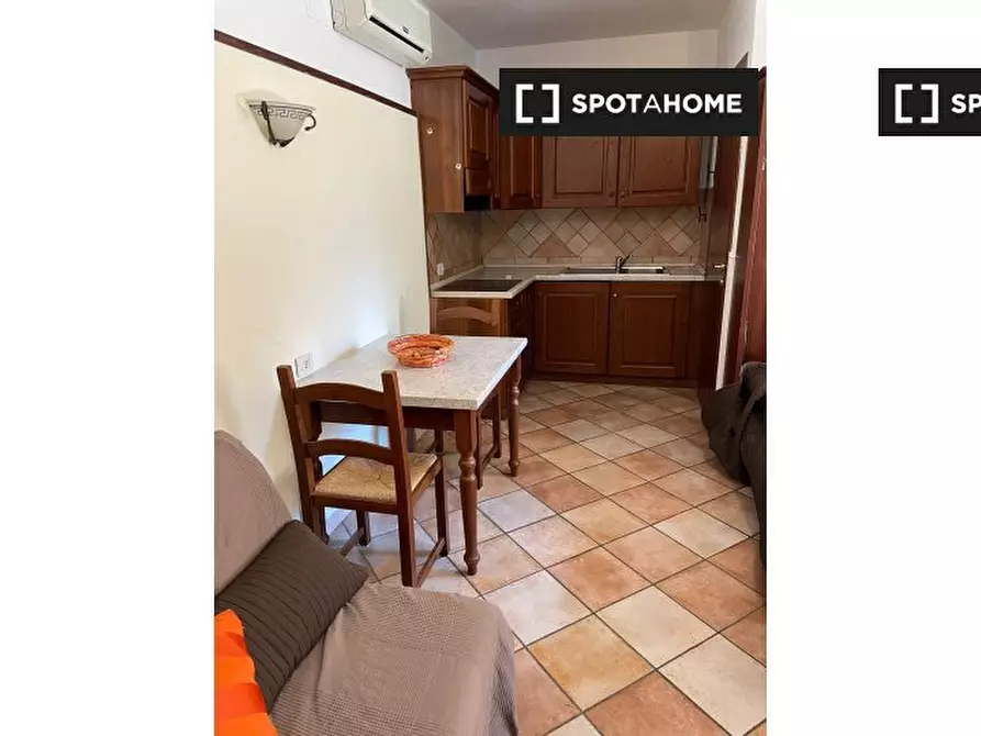 Immagine 4 di Ufficio in affitto  in Via Tuscolana a Roma