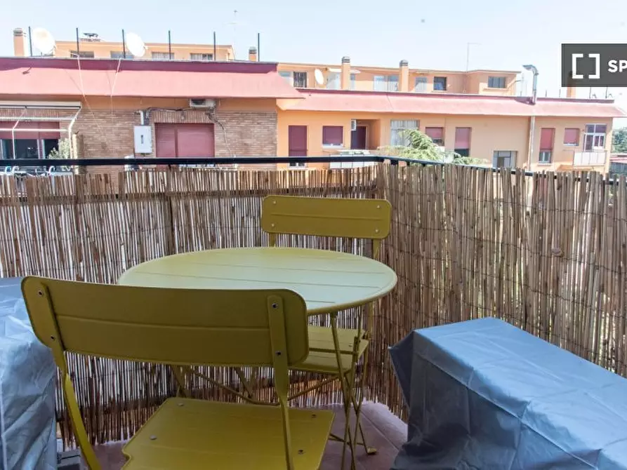 Immagine 9 di Camera condivisa in affitto  in Via Mario Musco a Roma