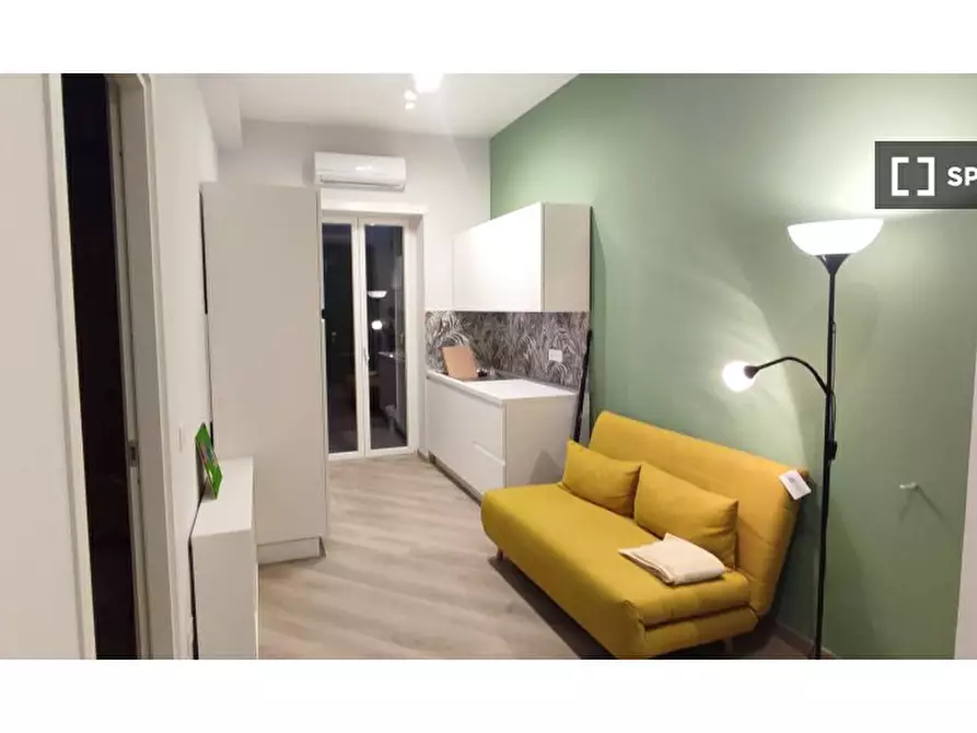 Immagine 10 di Ufficio in affitto  in Piazza Alfonso Neuschuler a Roma