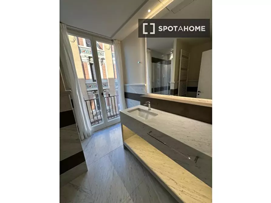 Immagine 2 di Ufficio in affitto  in Via dei Brunelleschi a Firenze