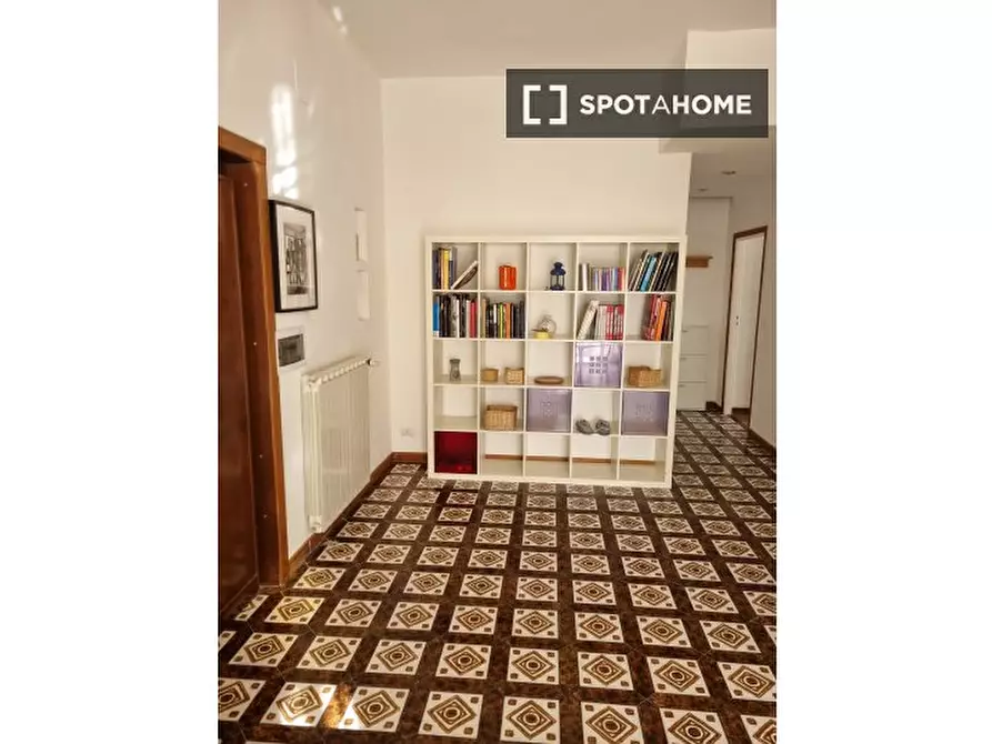 Immagine 10 di Appartamento in affitto  in Via Montesilvano a Roma