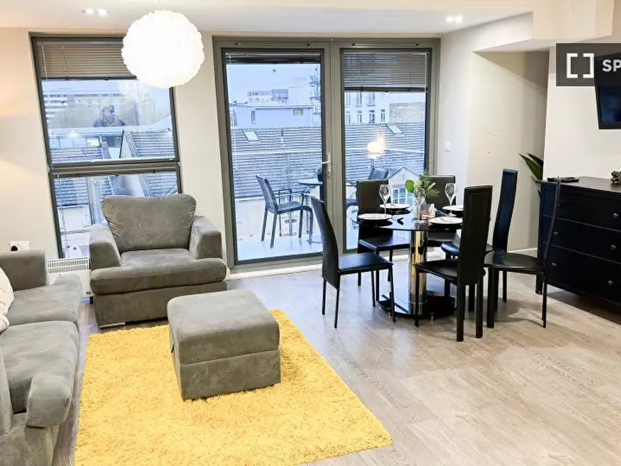 Immagine 17 di Appartamento in affitto  in Mintern St a Islington