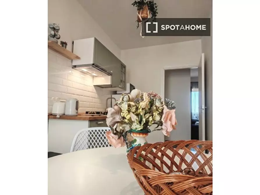 Immagine 12 di Appartamento in affitto  in Via Cairano a Roma