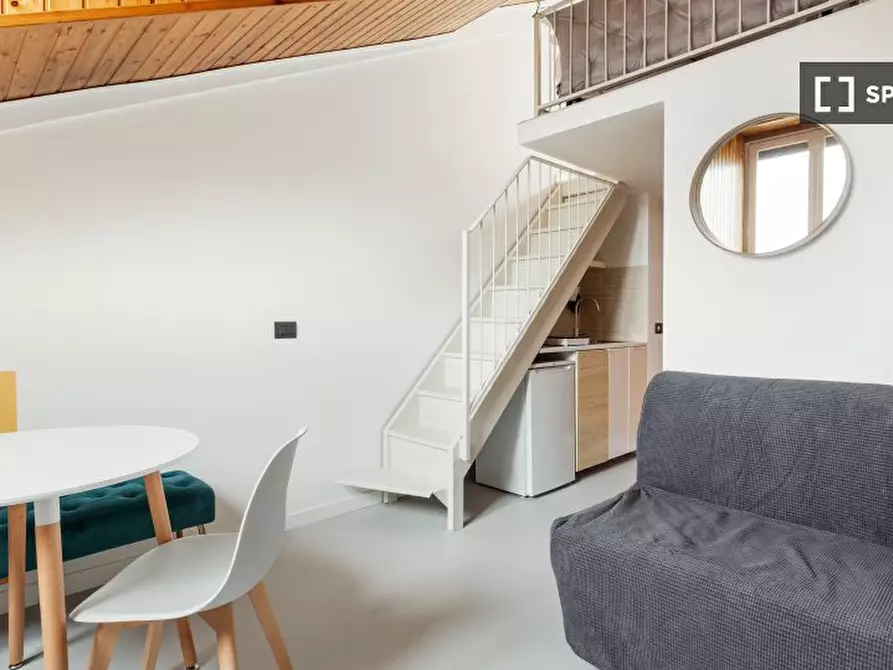 Immagine 3 di Ufficio in affitto  in Corso Magenta a Milano