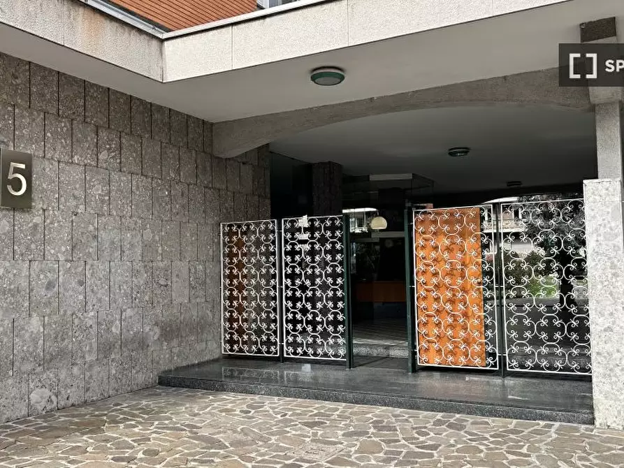 Immagine 19 di Appartamento in affitto  in Via Bernardo Davanzati a Milano