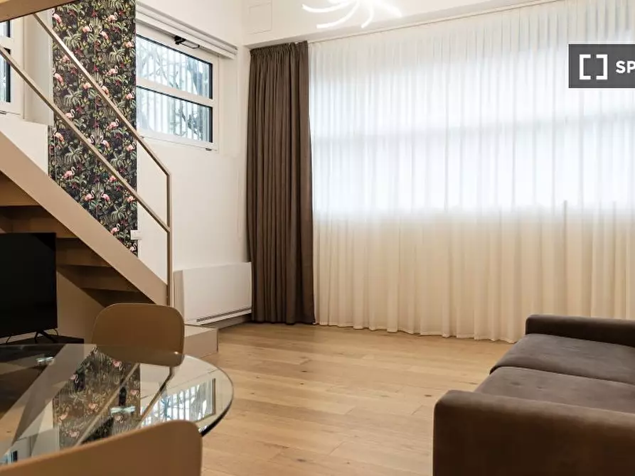 Immagine 3 di Ufficio in affitto  in Via Nino Bixio a Milano