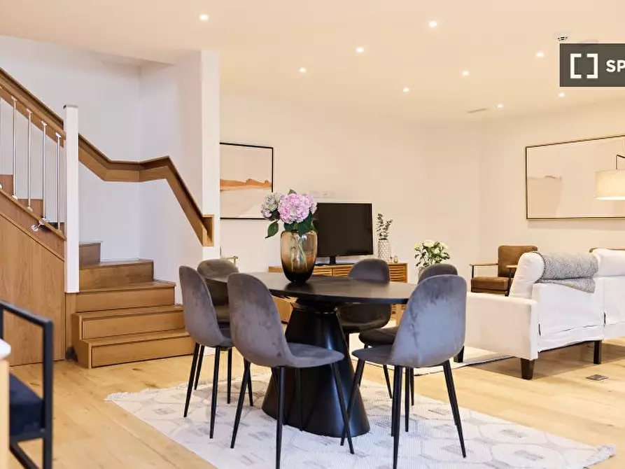 Immagine 8 di Appartamento in affitto  in Crowntree Mews a Barnet