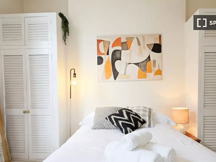 Immagine 15 di Appartamento in affitto  in Holland Park Ave a Kensington