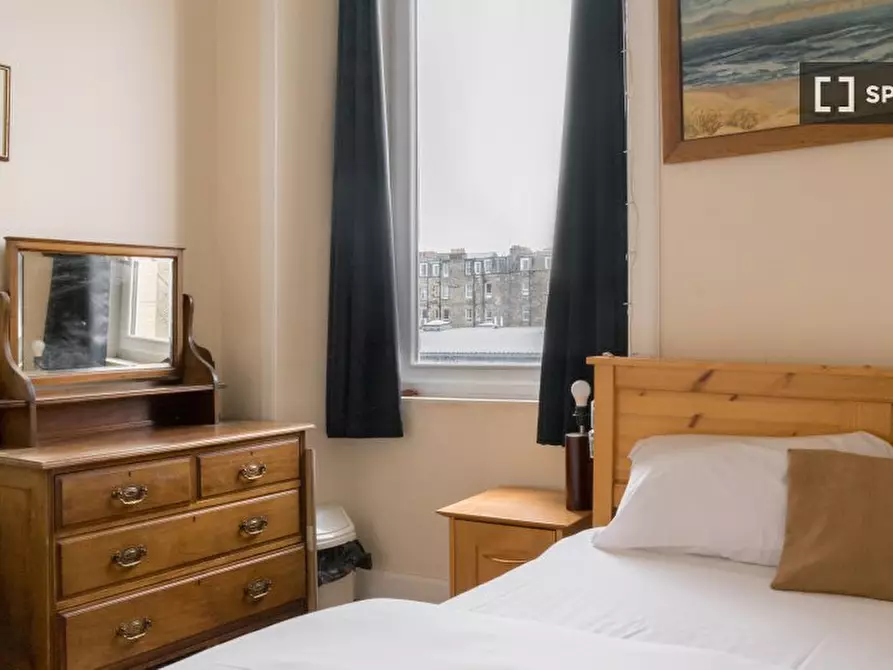 Immagine 2 di Appartamento in affitto  in flat a Bonnington, Lochend and Craigentinny