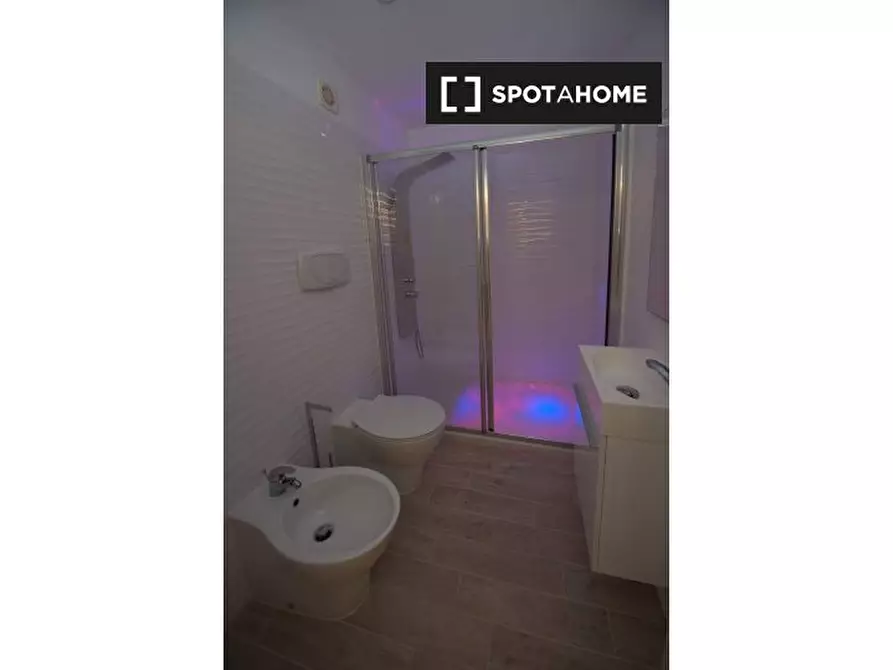 Immagine 12 di Ufficio in affitto  in Via Marco Aurelio, 20127 Milano MI, Italy a Milano