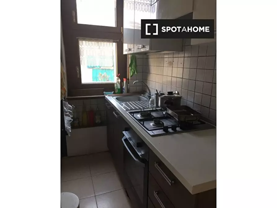 Immagine 4 di Camera condivisa in affitto  in Via Paolo Braccini a Torino