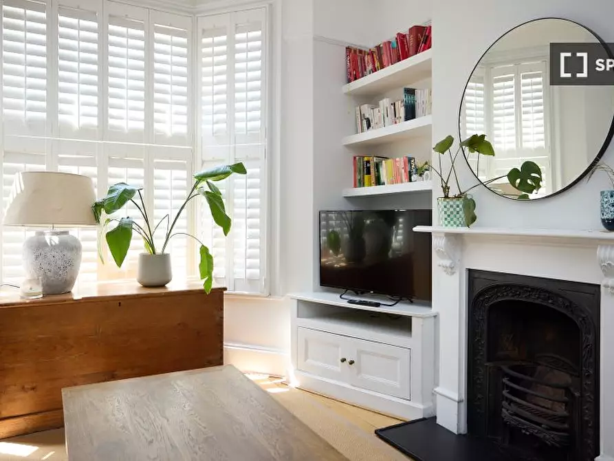 Immagine 4 di Appartamento in affitto  in Charlton Church Lane a Greenwich