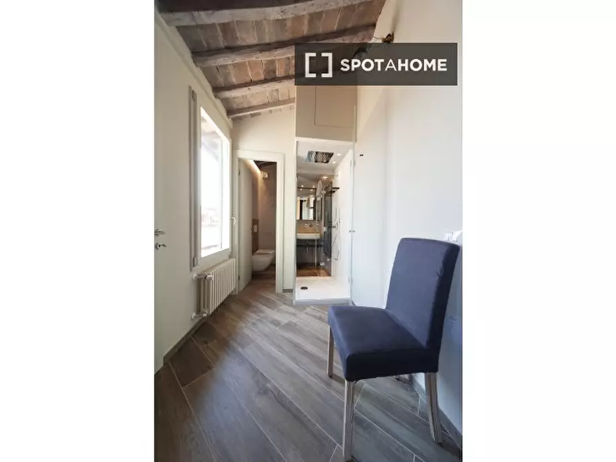 Immagine 5 di Appartamento in affitto  in Via dei Neri a Firenze