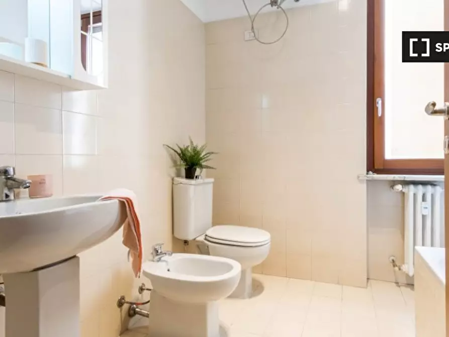 Immagine 12 di Camera condivisa in affitto  in Via Luciano Zuccoli a Milano