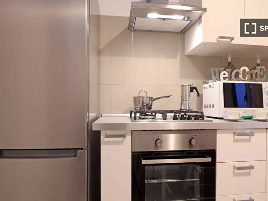 Immagine 10 di Camera condivisa in affitto  in Via Arrigo Davila a Roma